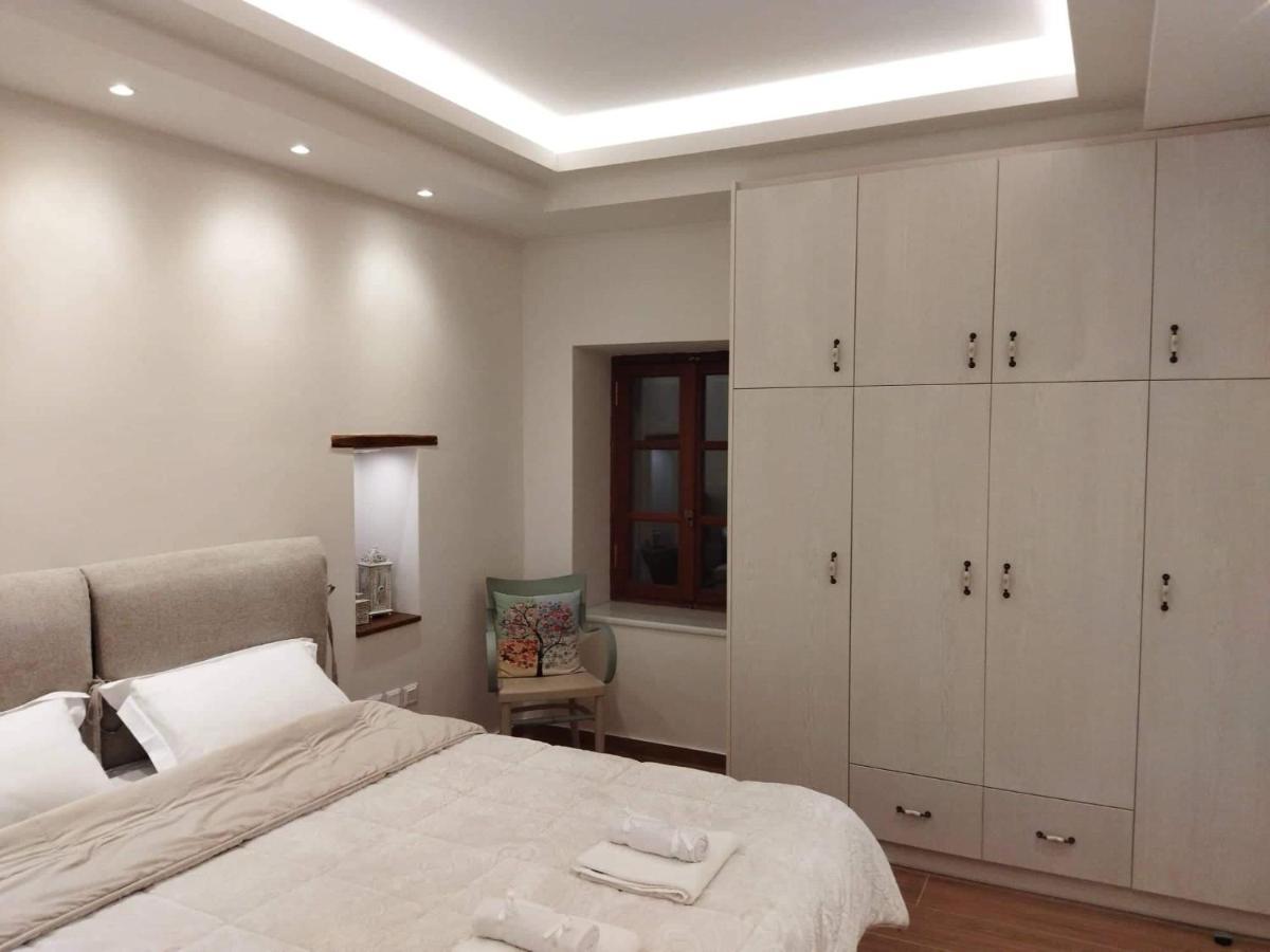 Tsolakis Luxury House Villa Leonídion Buitenkant foto