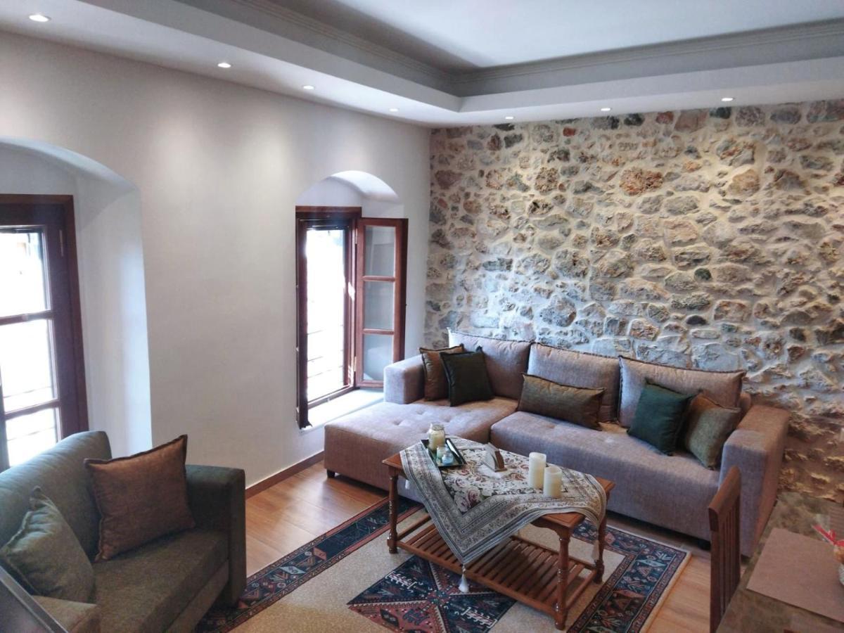Tsolakis Luxury House Villa Leonídion Buitenkant foto